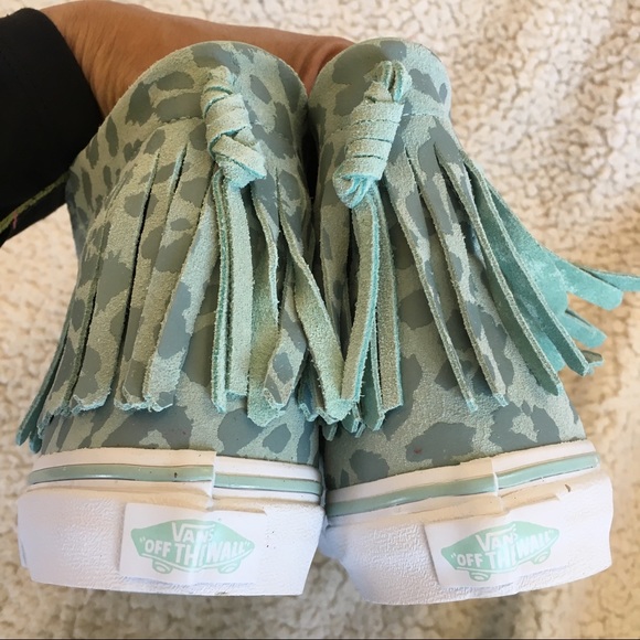 NWOT Vans Sk8-Hi Moc, Girls 3 - Picture 2 of 5